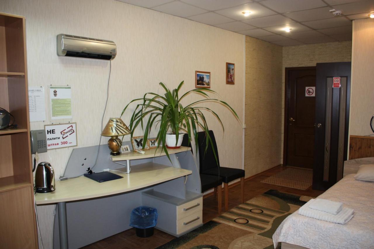 Motel Pid Strihoyu Kremenchuk Exterior foto
